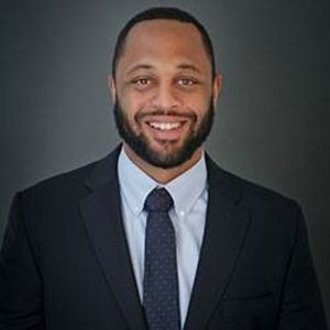 Meet your Posher, Logan